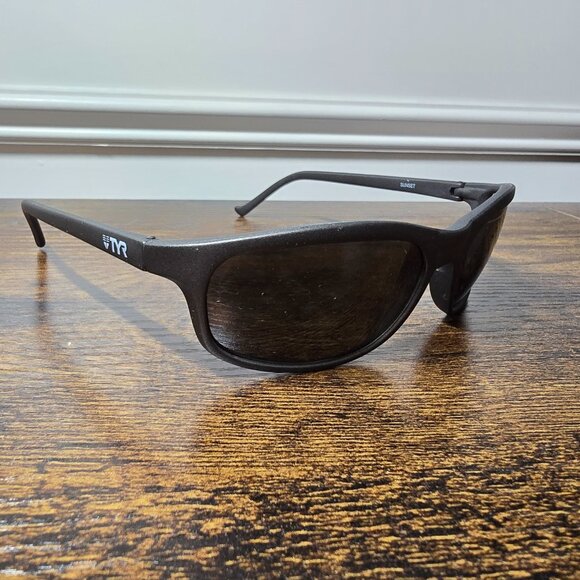 YR UNISEX SUNSET TR231802 POLARIZED SUNGLASSES MATTE GUNMETAL + SMOKE jegko (30 - Picture 3 of 7